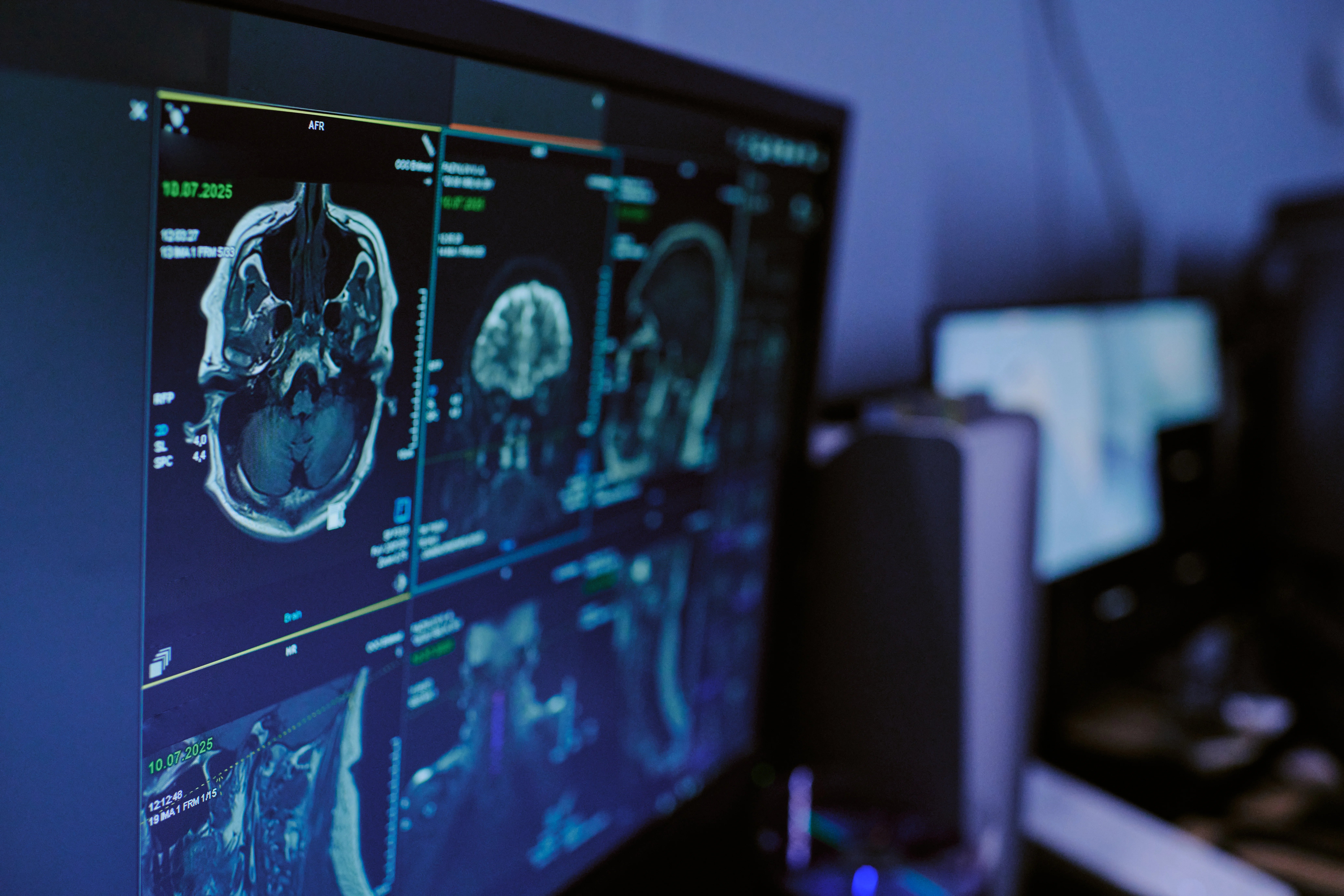 04-Cutting-Edge-Tech